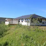 Holiday home Lyngen Fjordcamp