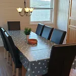 Holiday home Lyngen Fjordcamp *