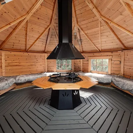 Holiday home Lyngen Fjordcamp Nord-Lenangen