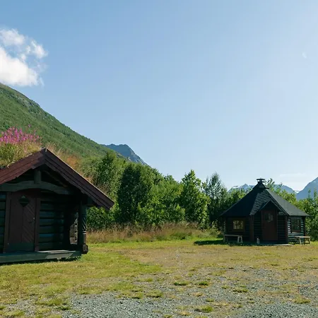 Holiday home Lyngen Fjordcamp *