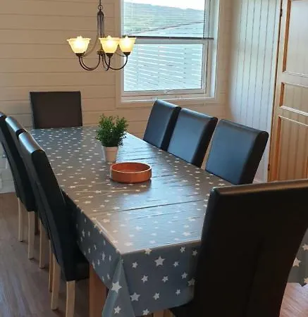 בית נופש Lyngen Fjordcamp *