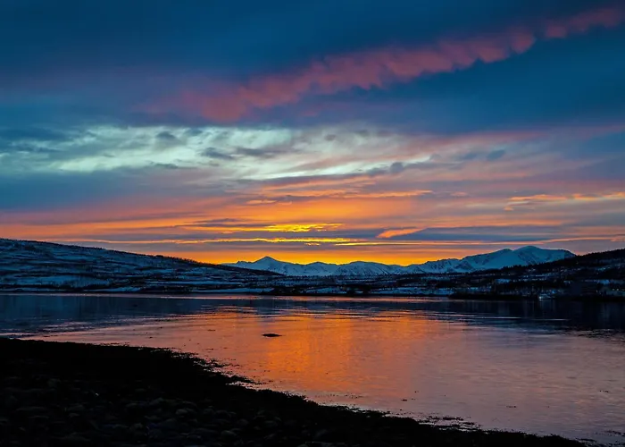Lyngen Fjordcamp Nord-Lenangen