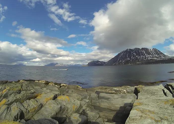 Σπίτι διακοπών Lyngen Fjordcamp *