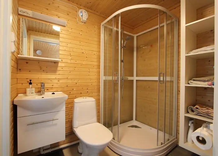 Lyngen Fjordcamp Semesterbostad *