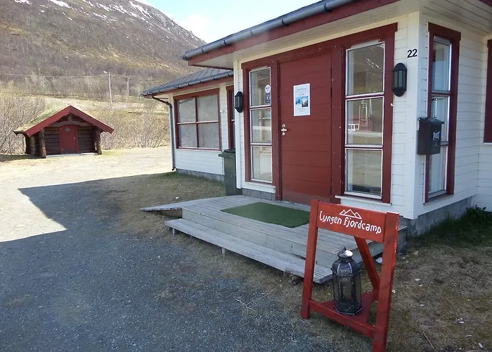 Lyngen Fjordcamp Nord-Lenangen