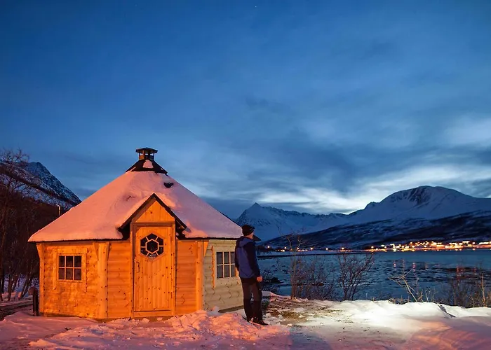 Lyngen Fjordcamp * Nord-Lenangen