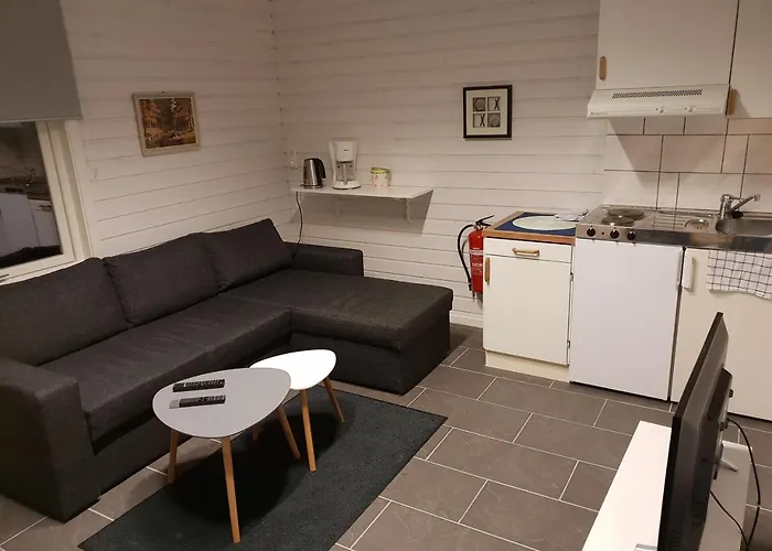 Lyngen Fjordcamp Semesterbostad *